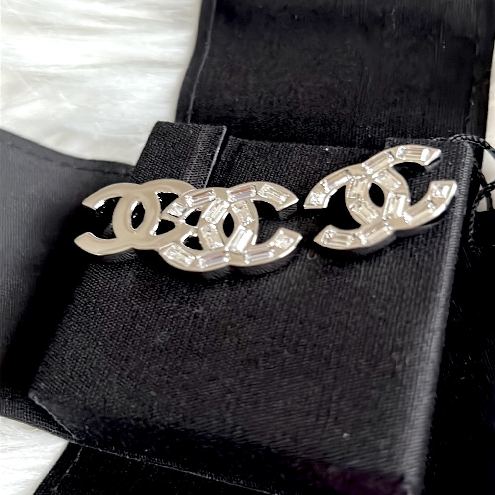 Chanel CC Crystal Stud Earrings Silver - Picture 6 of 12